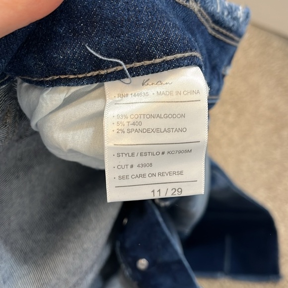 Edison Mid Rise Button Fly Flare Medium Blue Wash - Size 11 / 29 - Picture 7 of 10